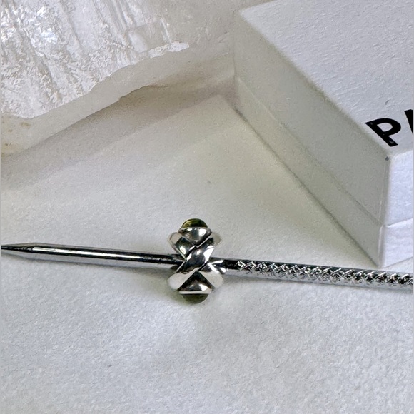 Authentic Pandora Retired Green Peridot Eye S925 Ale Sterling Silver Charm - Picture 10 of 14